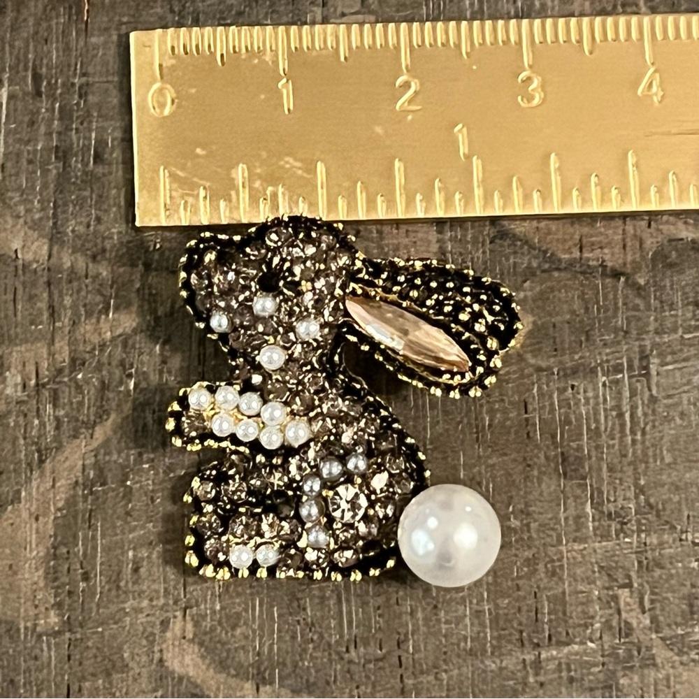 🐰 NEW Rhinestone Rabbit / Bunny Brooch Pin - Picture 6 of 7
